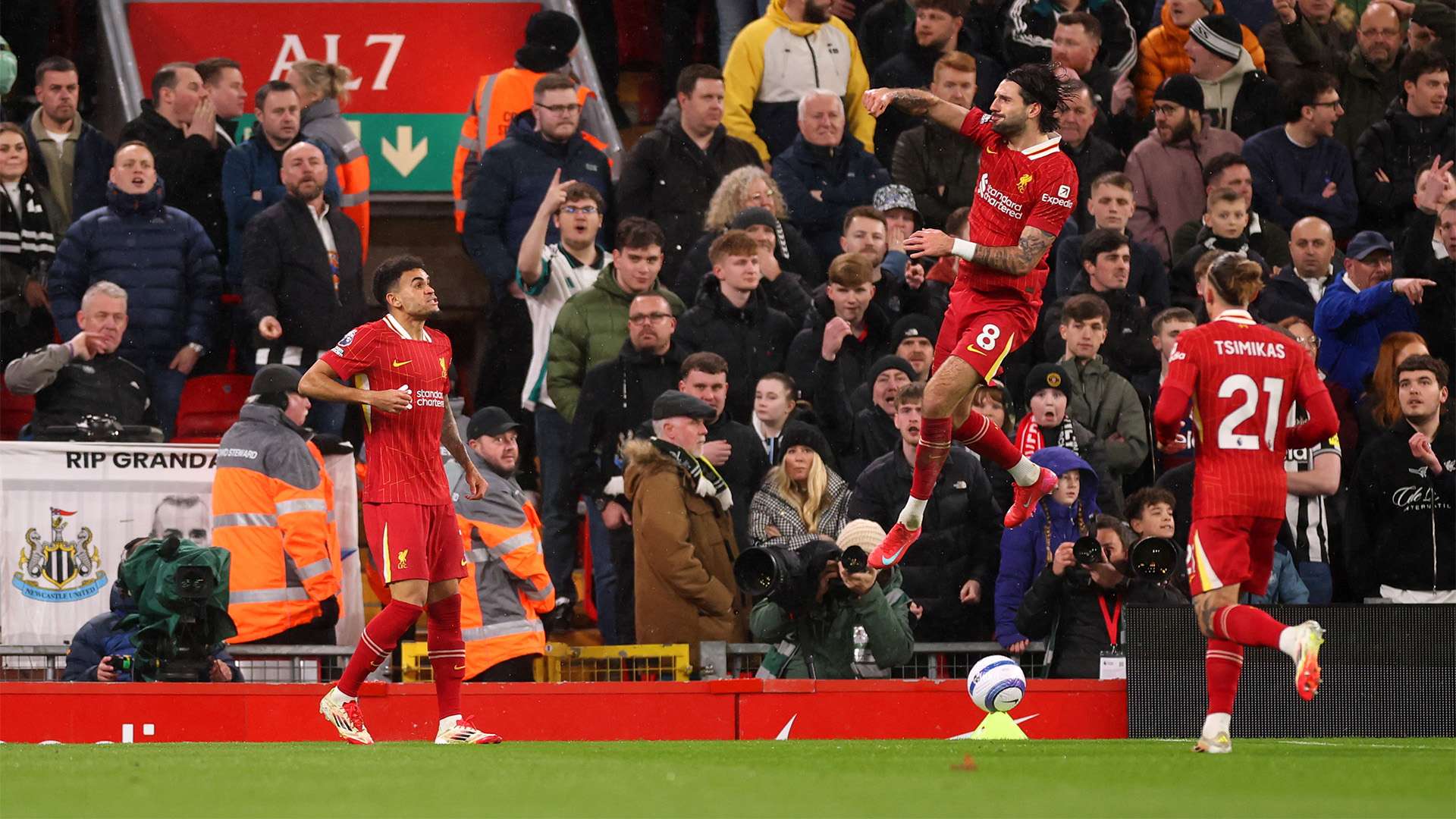 球迷对他的 球迷对他的